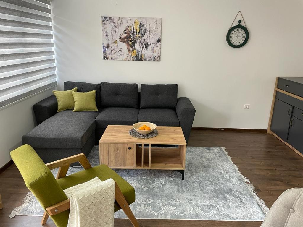 Damade Apartments 亚伊采 外观 照片