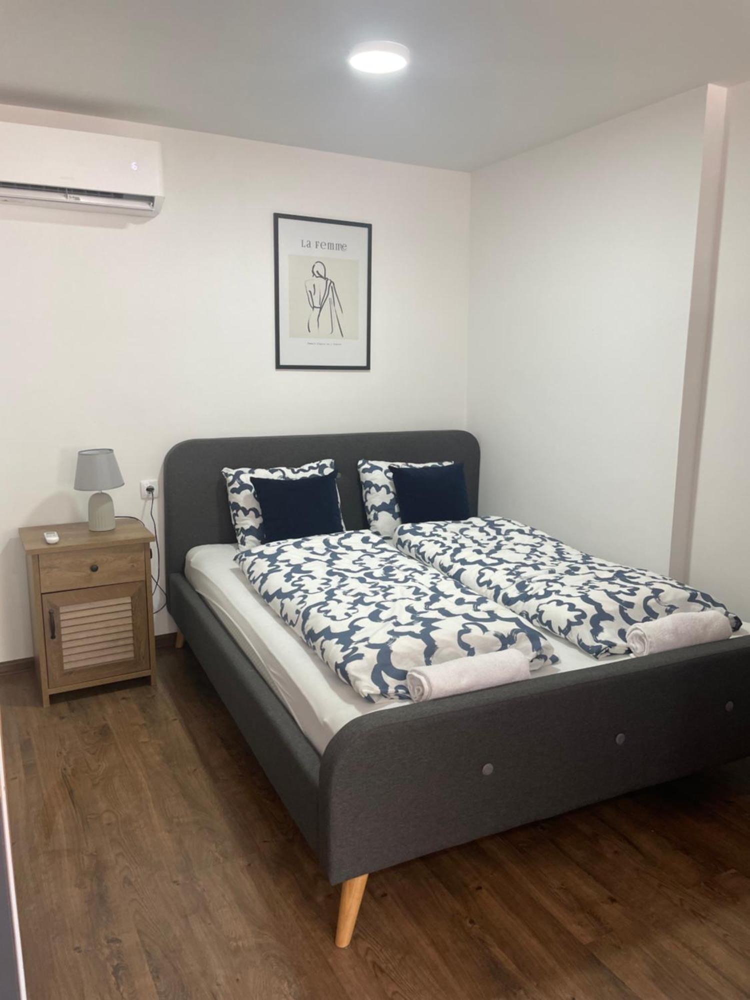 Damade Apartments 亚伊采 外观 照片