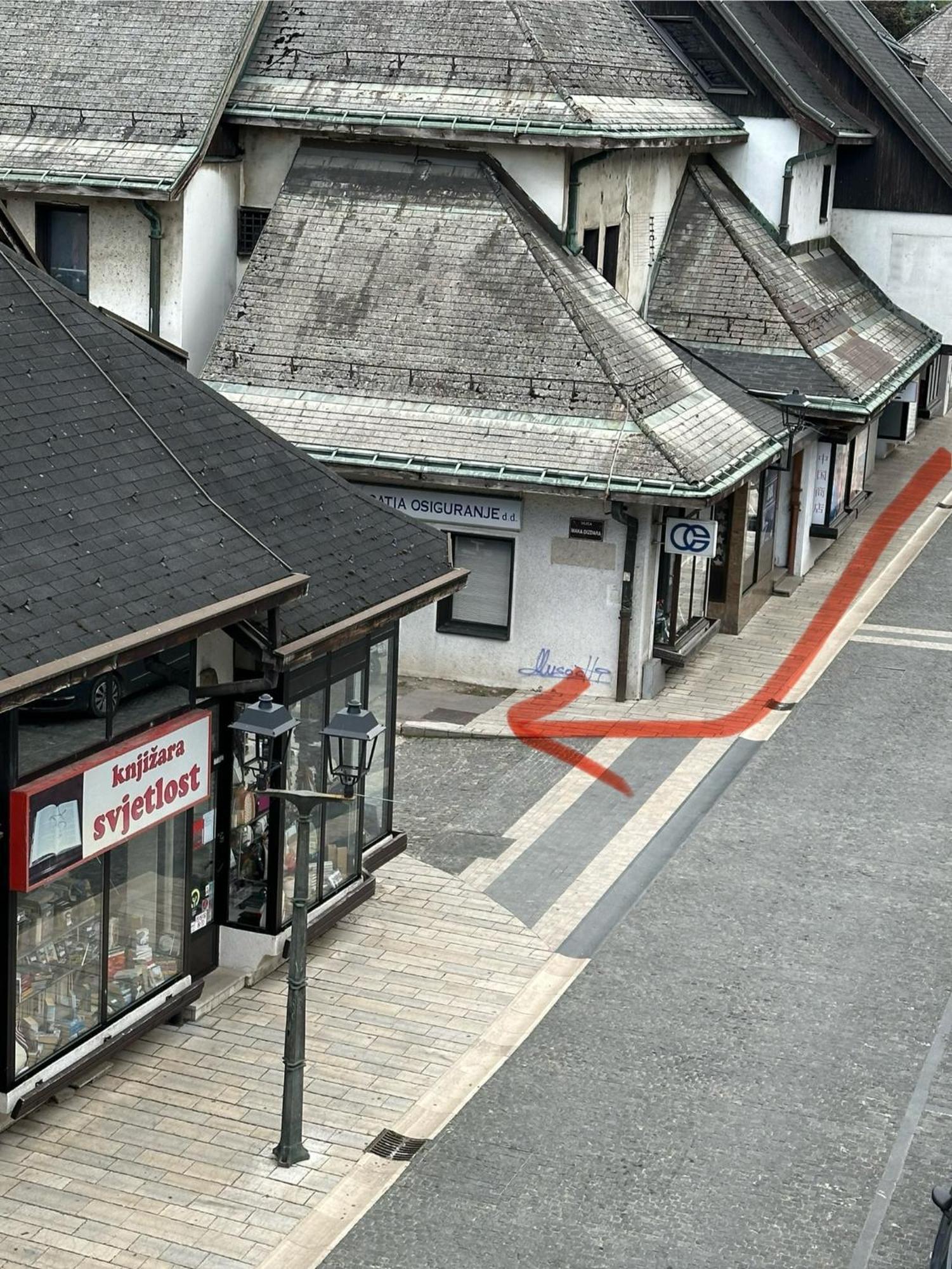 Damade Apartments 亚伊采 外观 照片